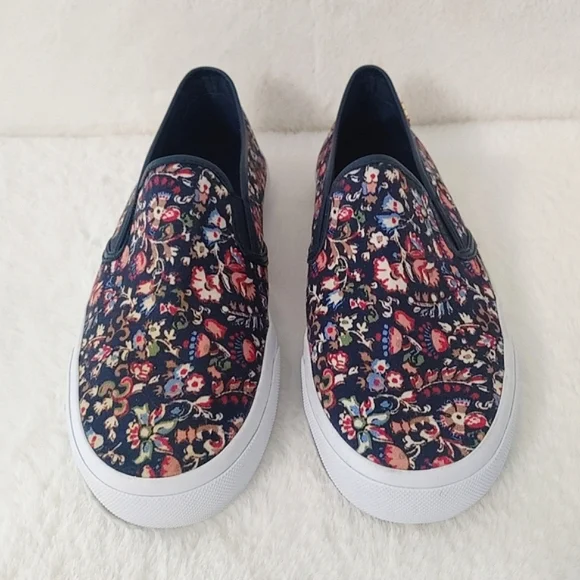 Tory Burch Hanover Floral Slip-on Sneakers - Picture 2 of 10